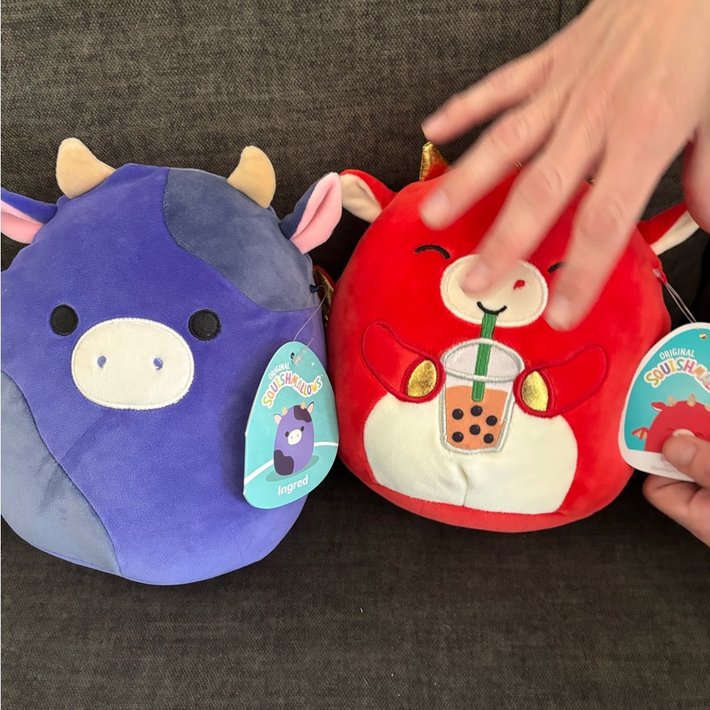 Squishmallows Plush Duo - Purple Cow & Red Boba dragon